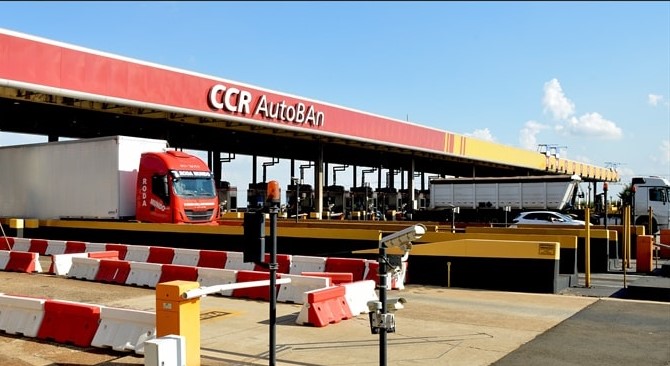 Pedágios das Rodovias Anhanguera e Bandeirantes passam a aceitar pagamento com cartão de crédito e débito por aproximação