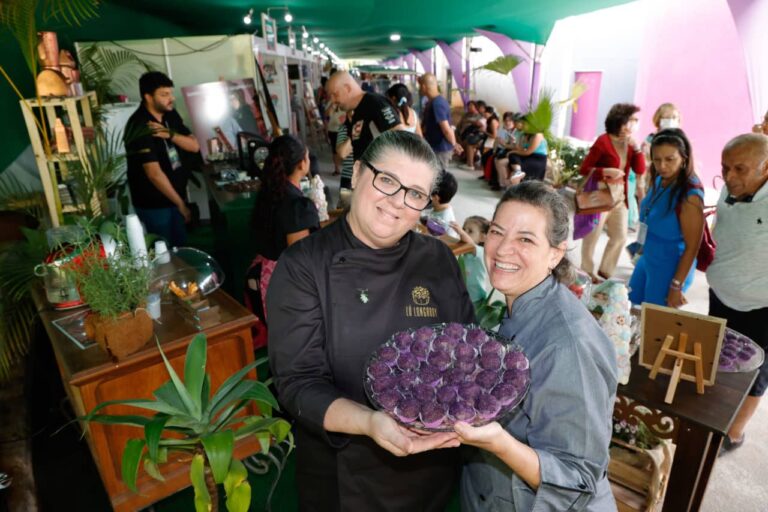 Brigadeiro de vinho, coxinha de uva e outras delícias encantam paladares na Festa da Uva de Jundiaí